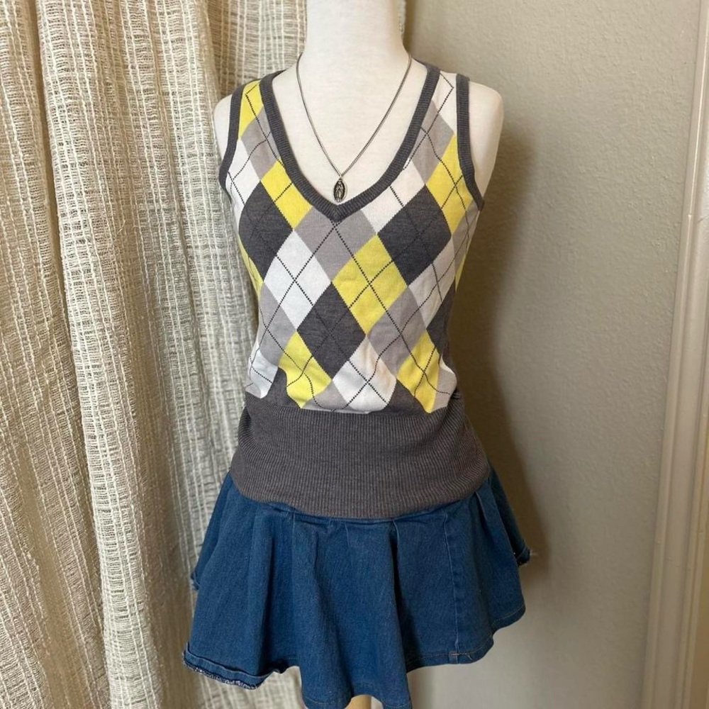 New York & Company Gray Sweater